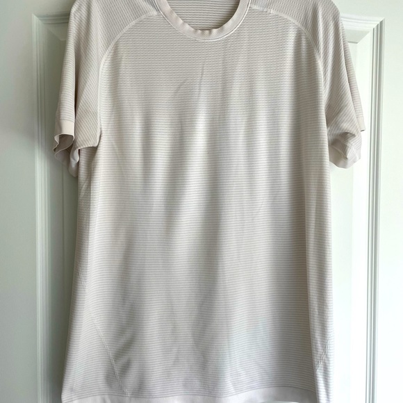 lululemon athletica Other - Lululemon workout shirt. Non smoking/ non pet household.